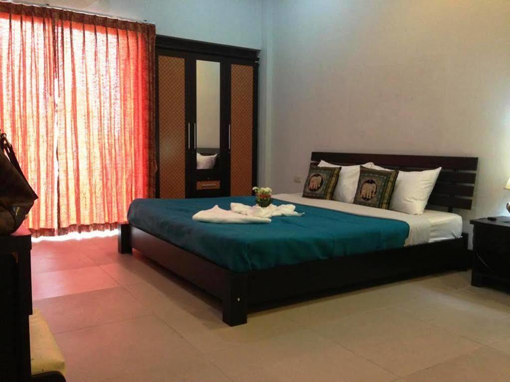 Malee Guesthouse And Restaurant Pattaya Exteriér fotografie